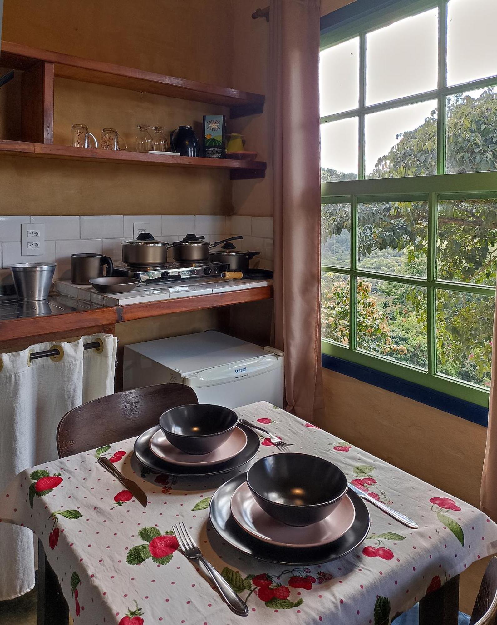 Hotel Cafezal Em Flor Turismo E Cafes Especiais Monte Alegre do Sul Exterior foto
